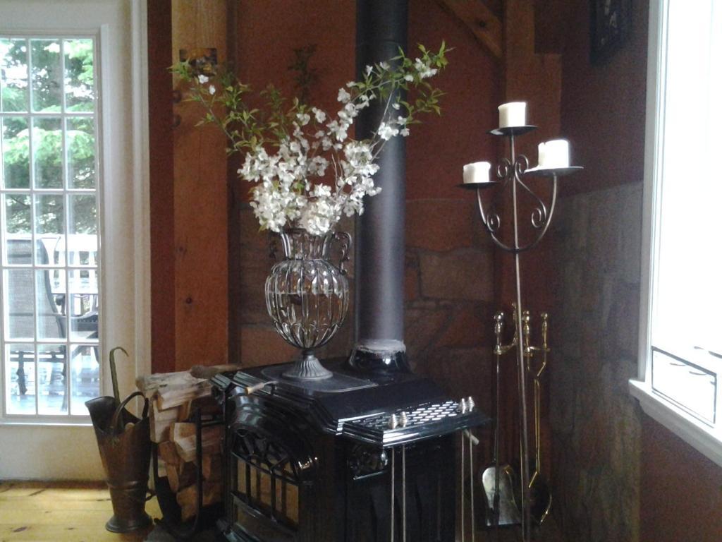 Gite Le Roupillon B&B Mont-Tremblant Buitenkant foto